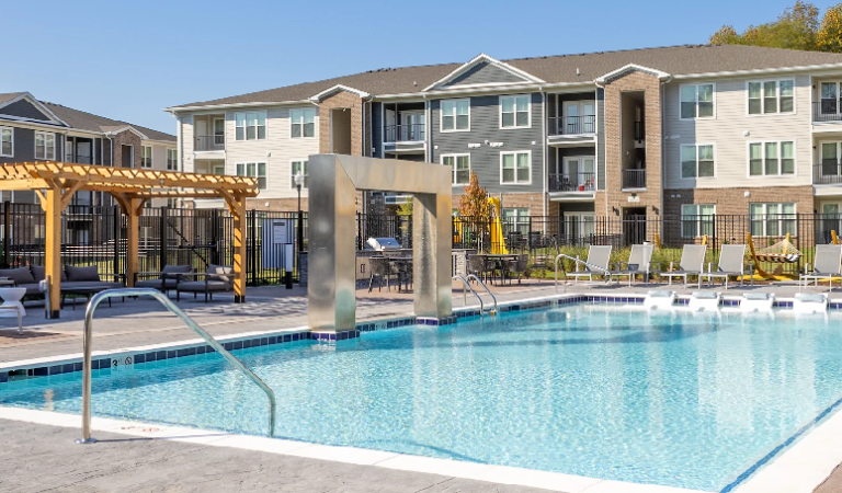 Read more about the article 304 vs. 316 Stainless Steel for Water Features – What Landscape Architects Actually Need to Know