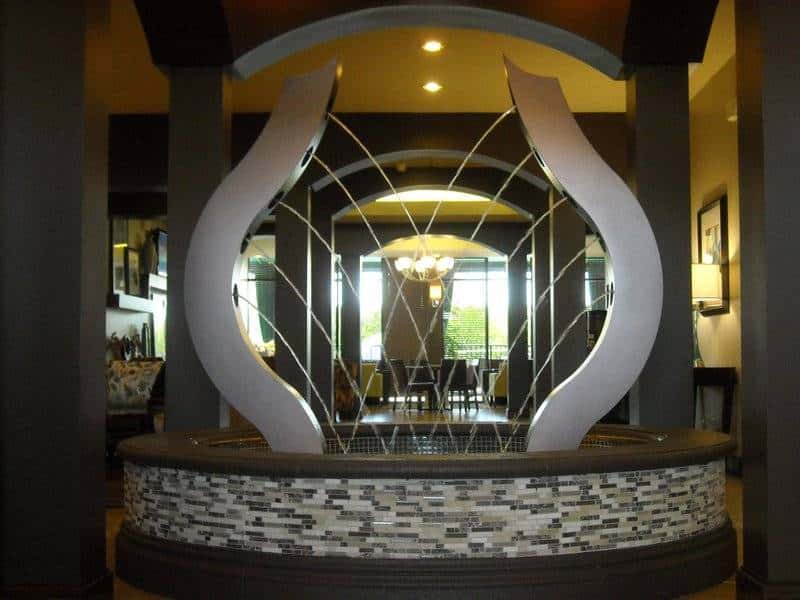Sculpture water feature